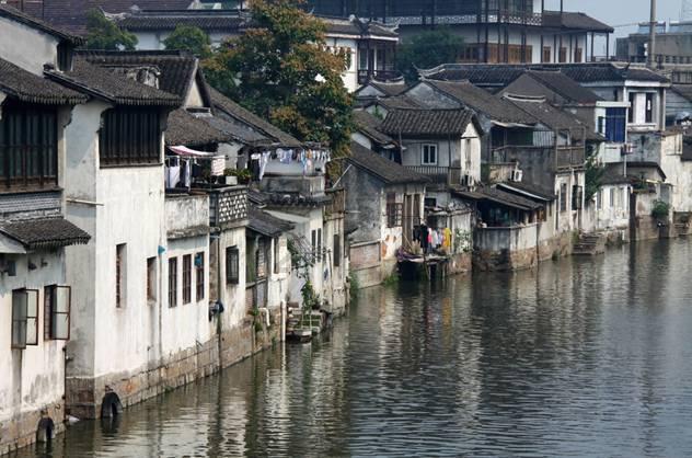 地板冒岩浆无敌版